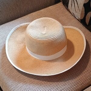 NWOT Panama Jack Tan and White Sun Hat